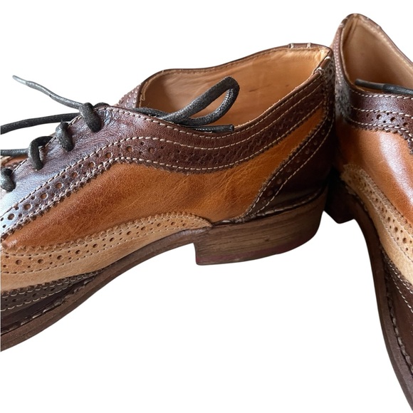 Bed Stu Cobbler Two-Tone Brown and Tan Oxfords - Picture 7 of 11